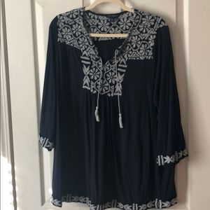 3/4 length navy embroidered lucky brand blouse